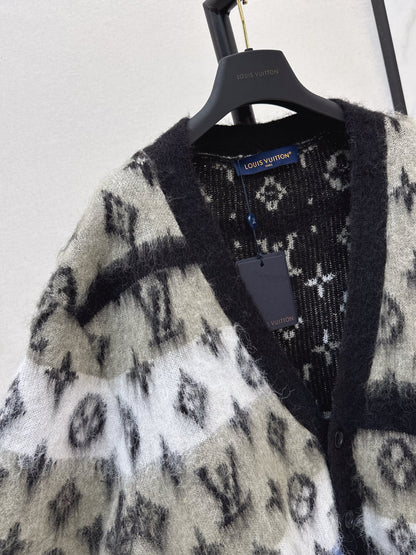Louis NEW knitted cardigan