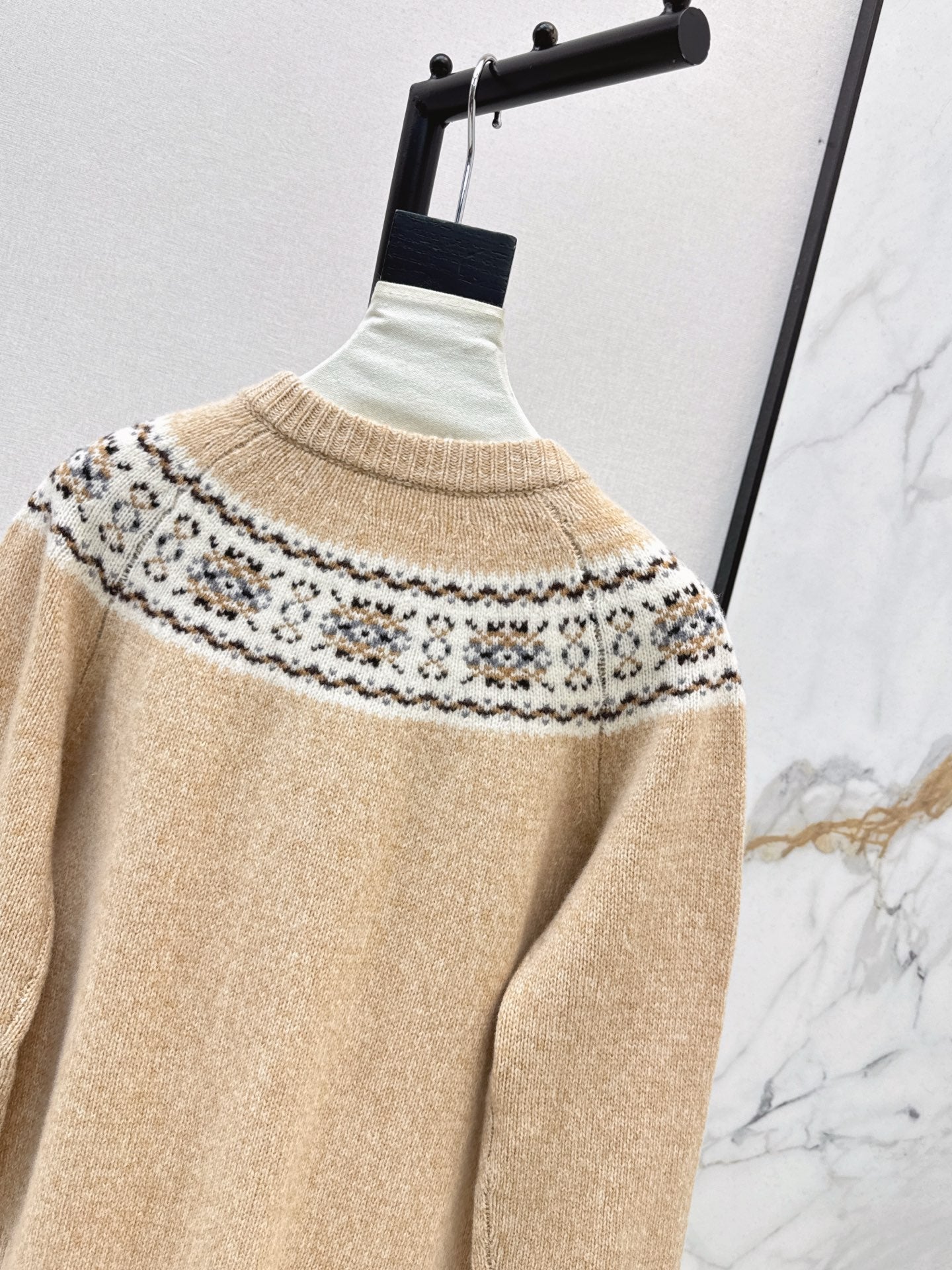 Ce1i NEW wool cardigan