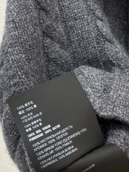 Miu NEW knitted sweater