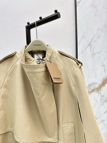 Bur NEW cape coat