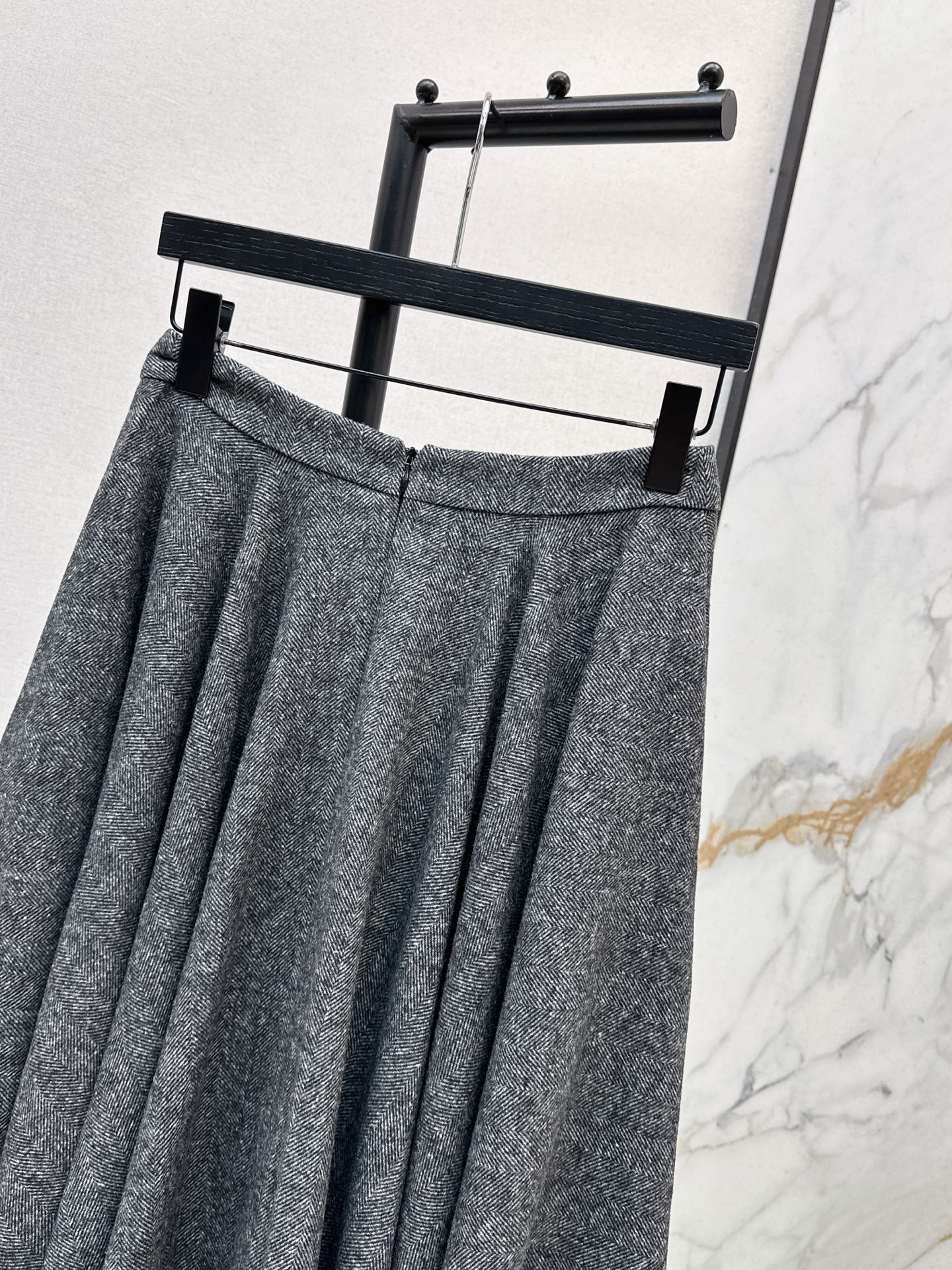 Dolc NEW wool skirt
