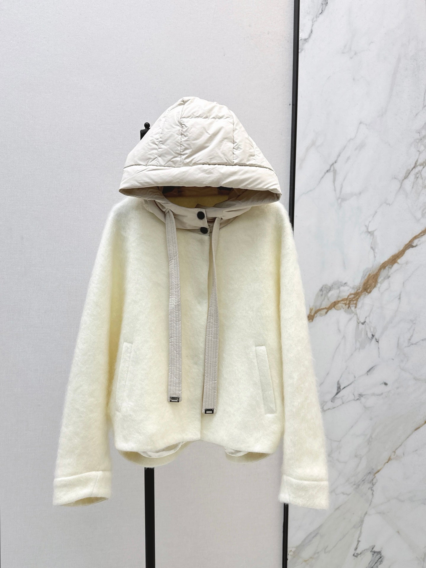 Max NEW hooded jacket