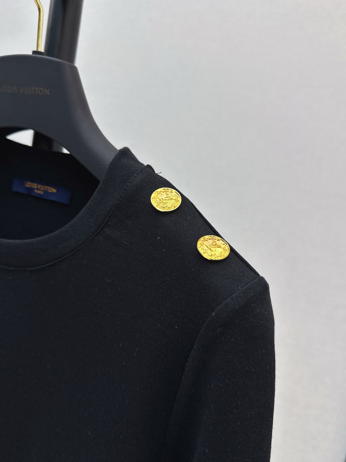 Louis NEW bottoming shirt