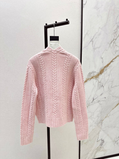 Loe NEW wool sweater