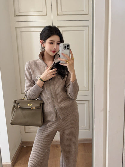 Loro NEW knitted suit