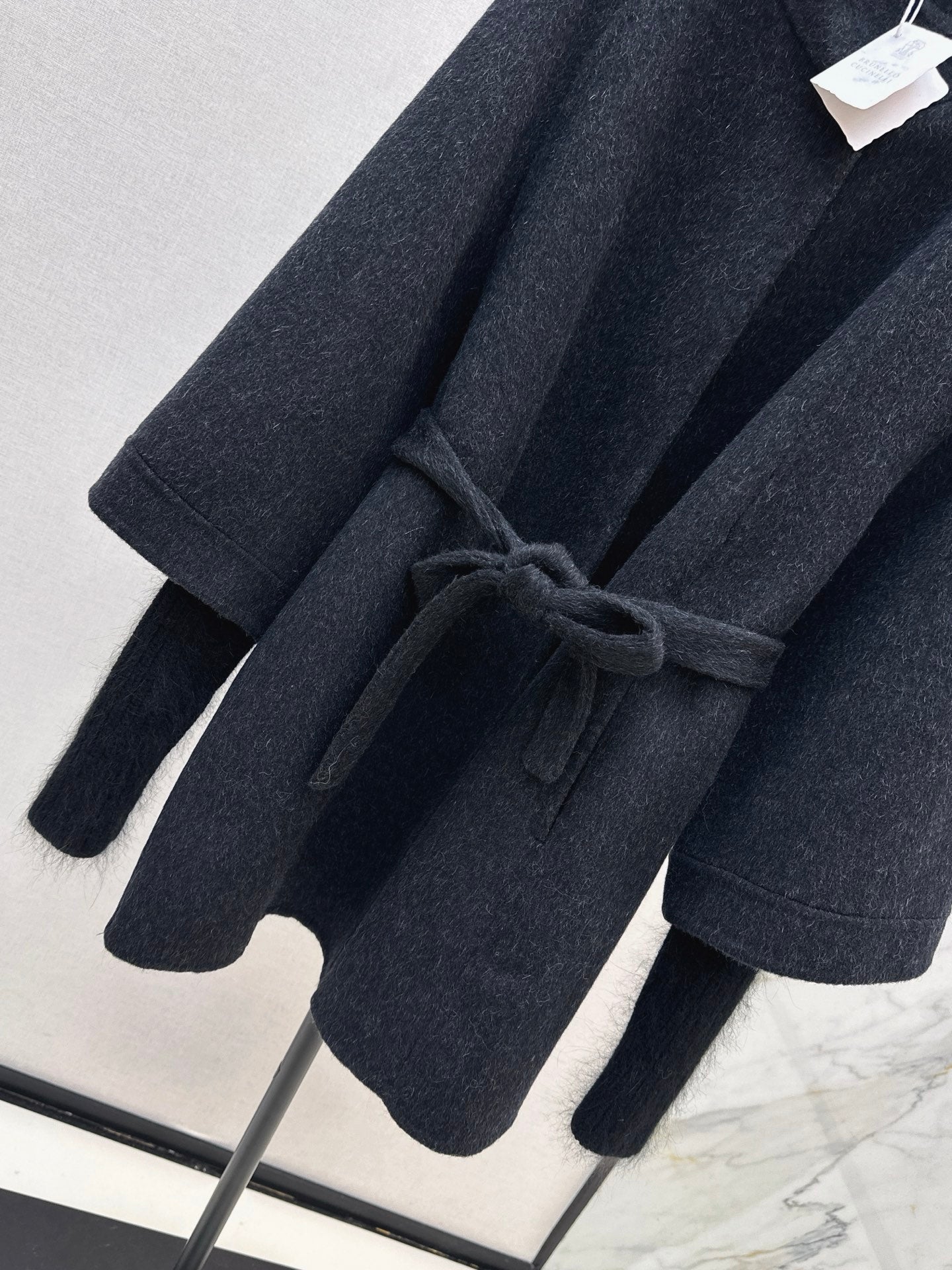 Brune NEW woolen coat