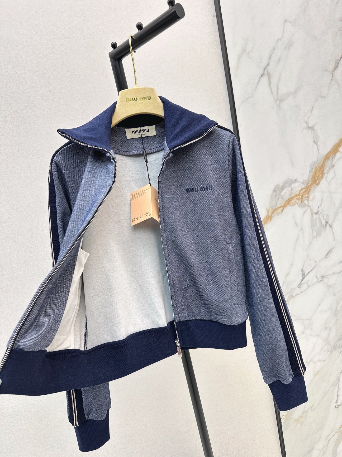 Miu NEW zipper jacket