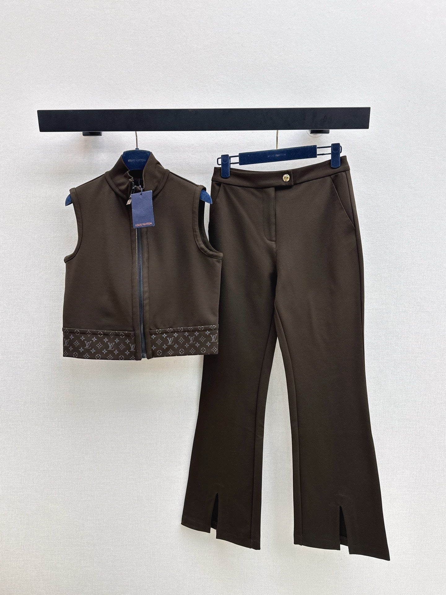 Louis NEW Vest and cropped trousers set