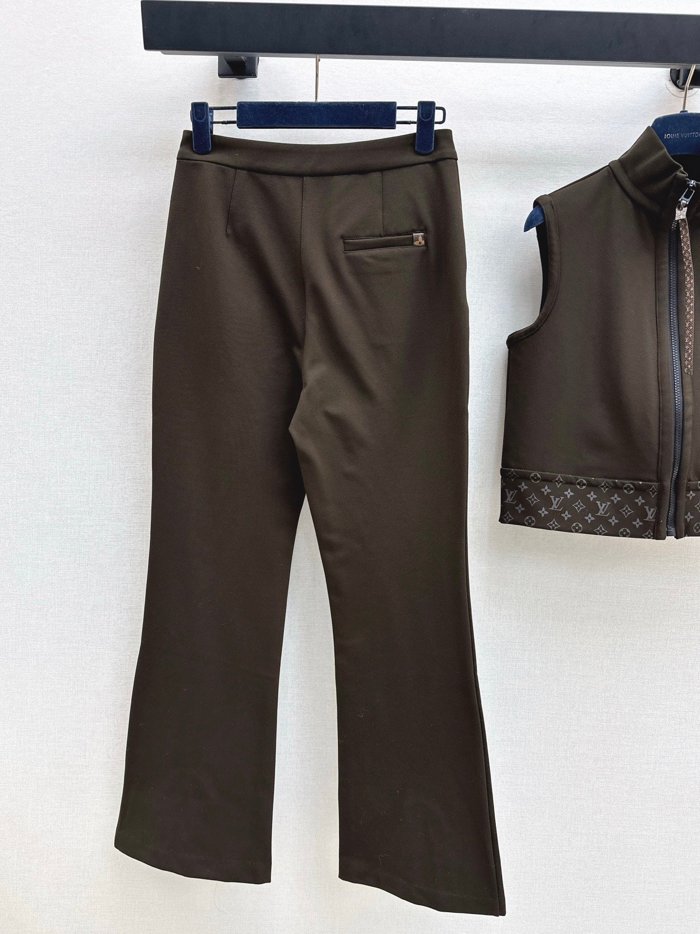 Louis NEW Vest and cropped trousers set