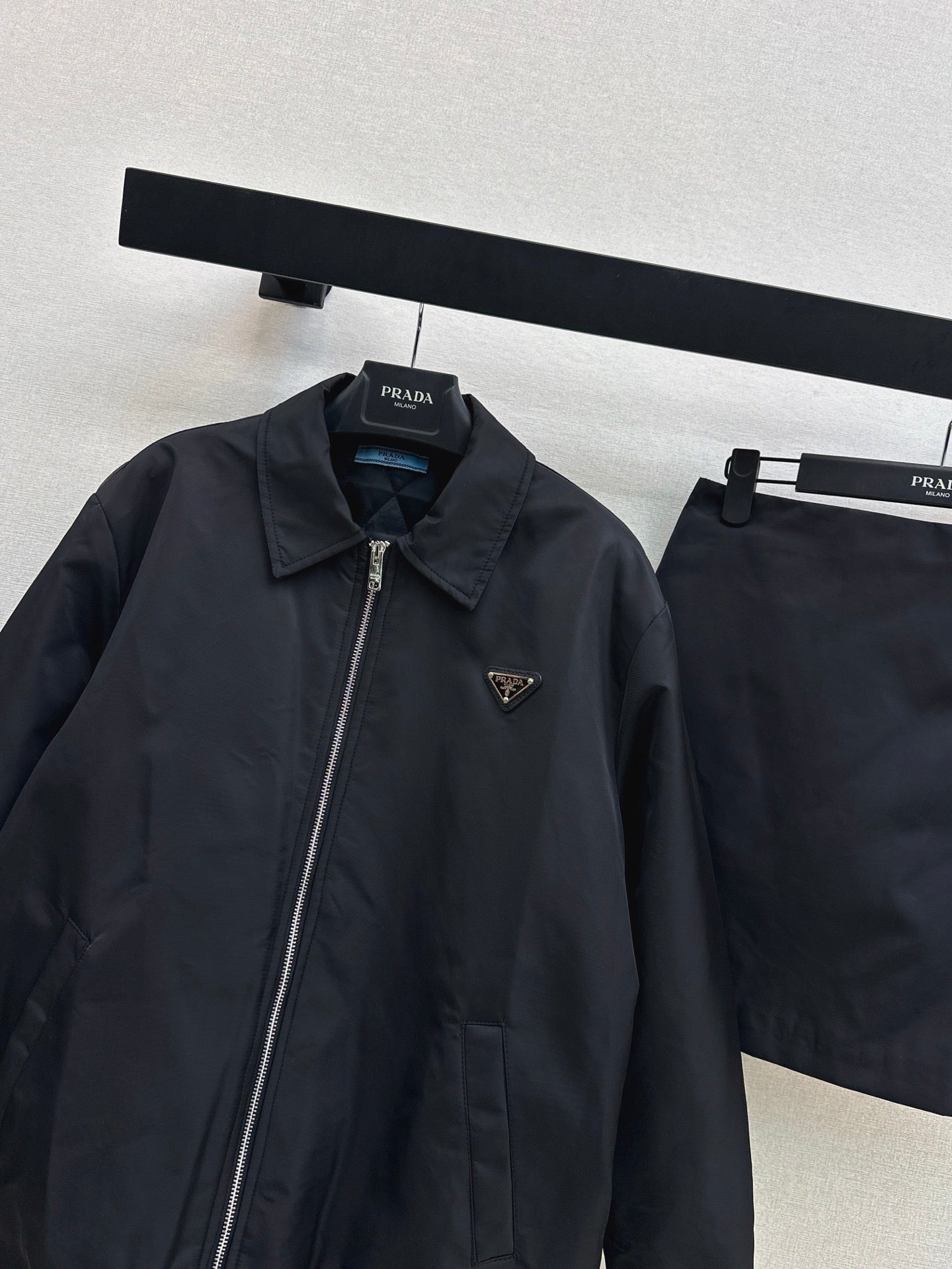 Pra NEW Functional style suit