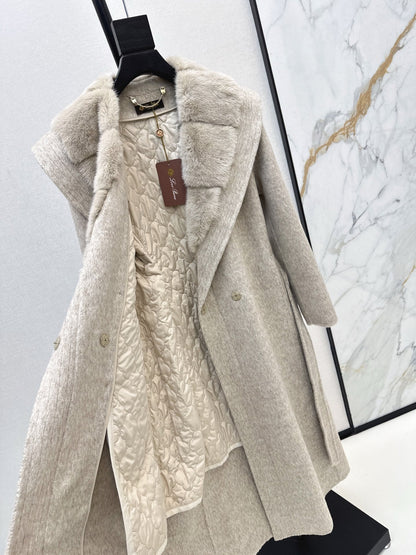 Loro NEW camel hair coat