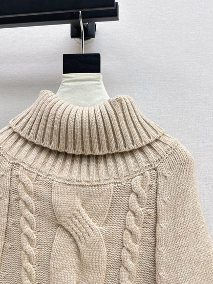 Fend NEW Turtleneck sweater