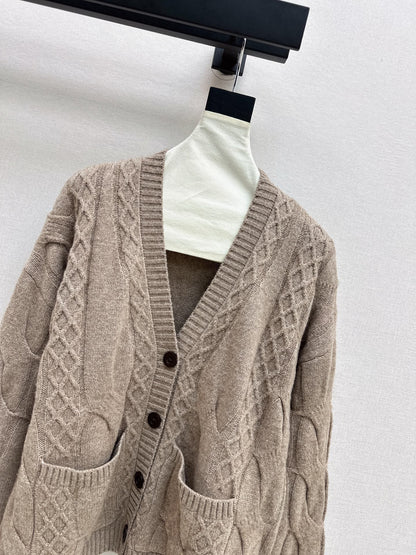 Loro NEW V-neck cardigan
