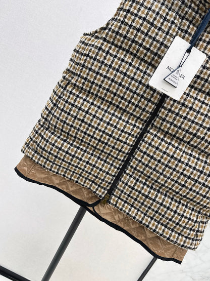 Monc NEW Houndstooth down vest