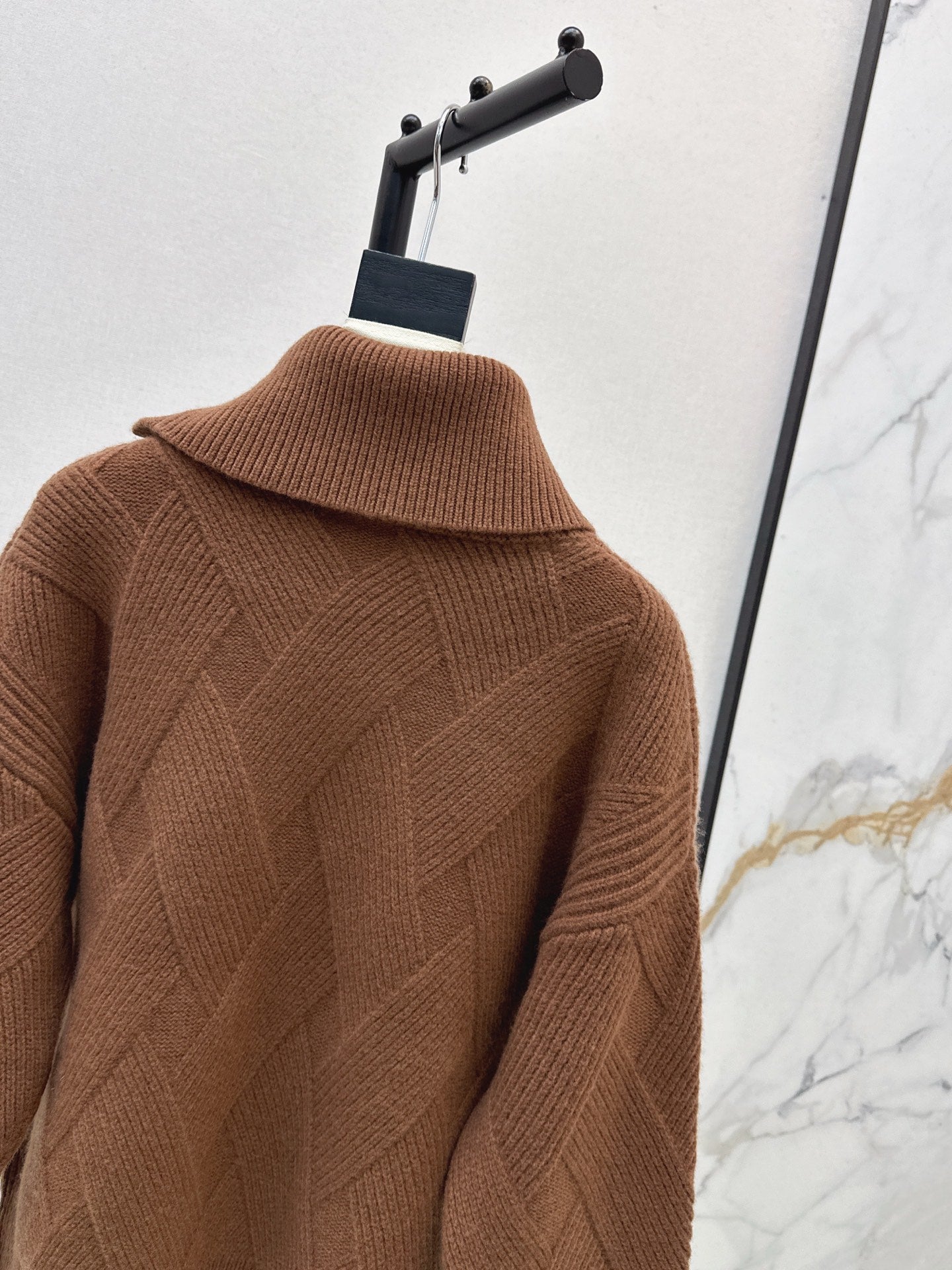 Herm NEW wool sweater