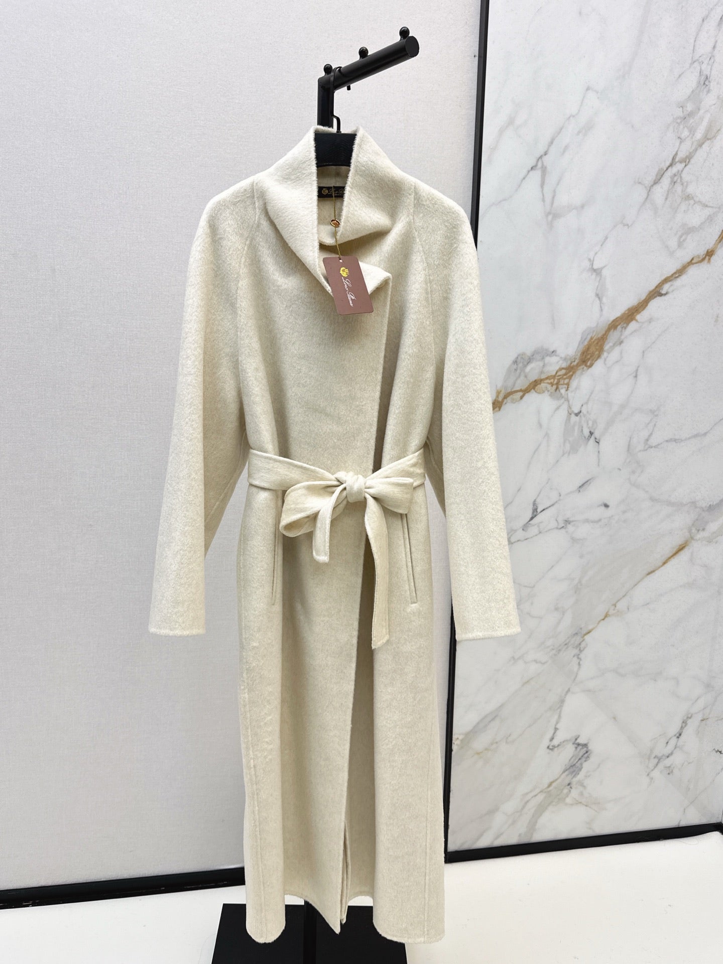 Loro NEW woolen coat