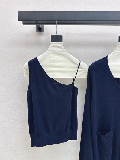 Miu NEW Knitted cardigan vest set