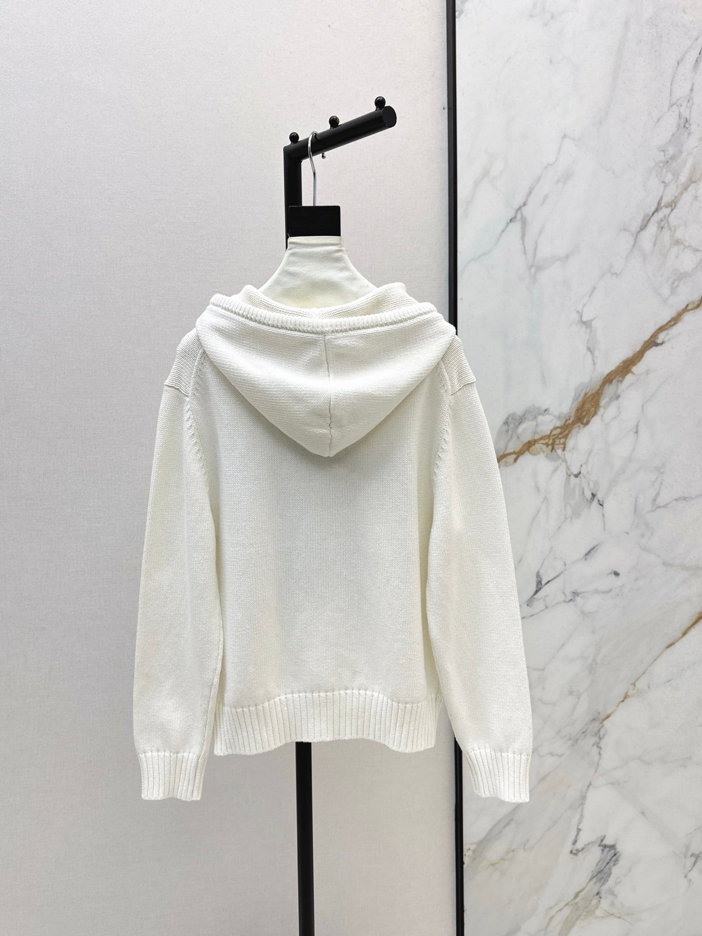 Ral NEW hooded sweater