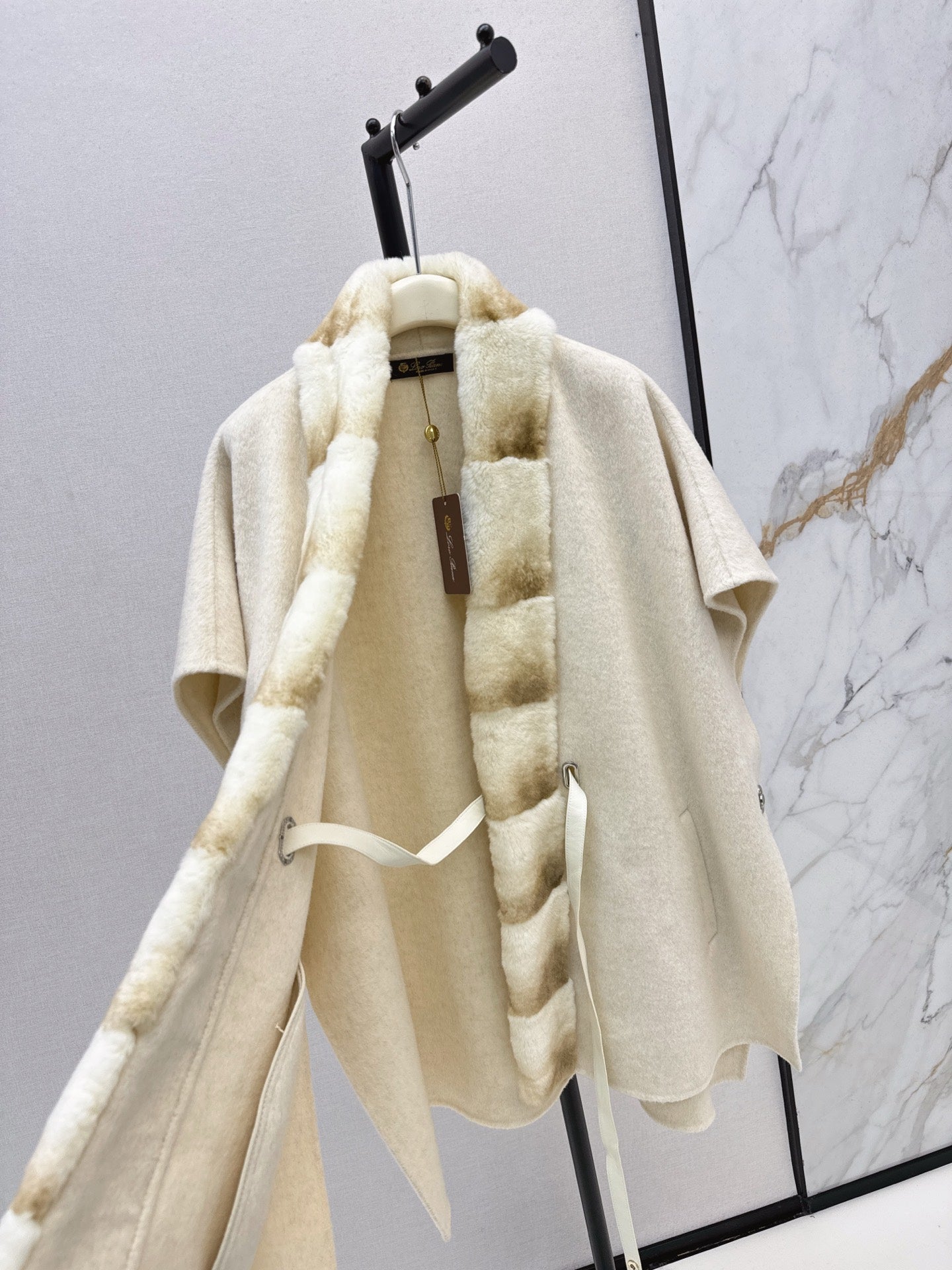 Loro NEW woolen cape coat