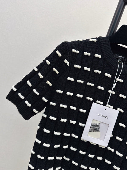 Chan NEW knitted sweater