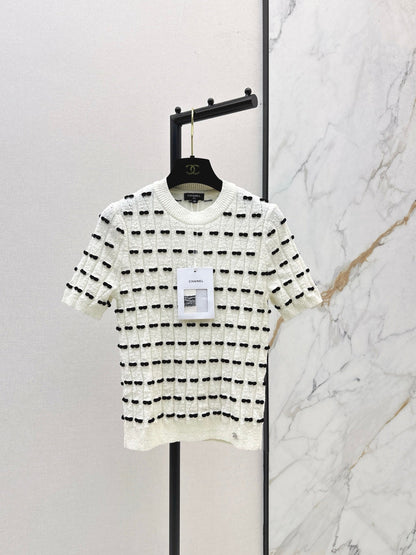 Chan NEW knitted sweater