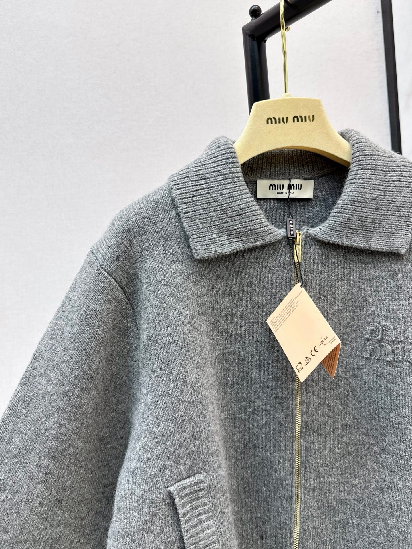 Miu NEW wool cardigan