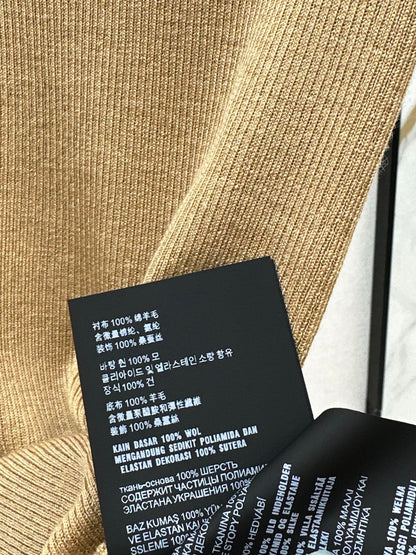 Pra NEW knitted sweater