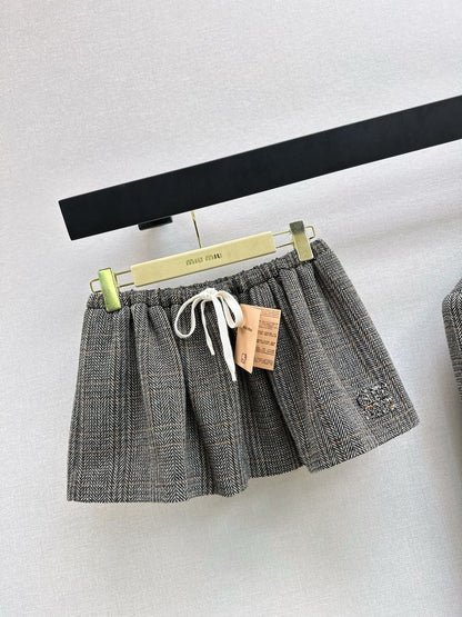 Miu NEW bud miniskirt