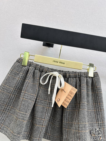 Miu NEW bud miniskirt