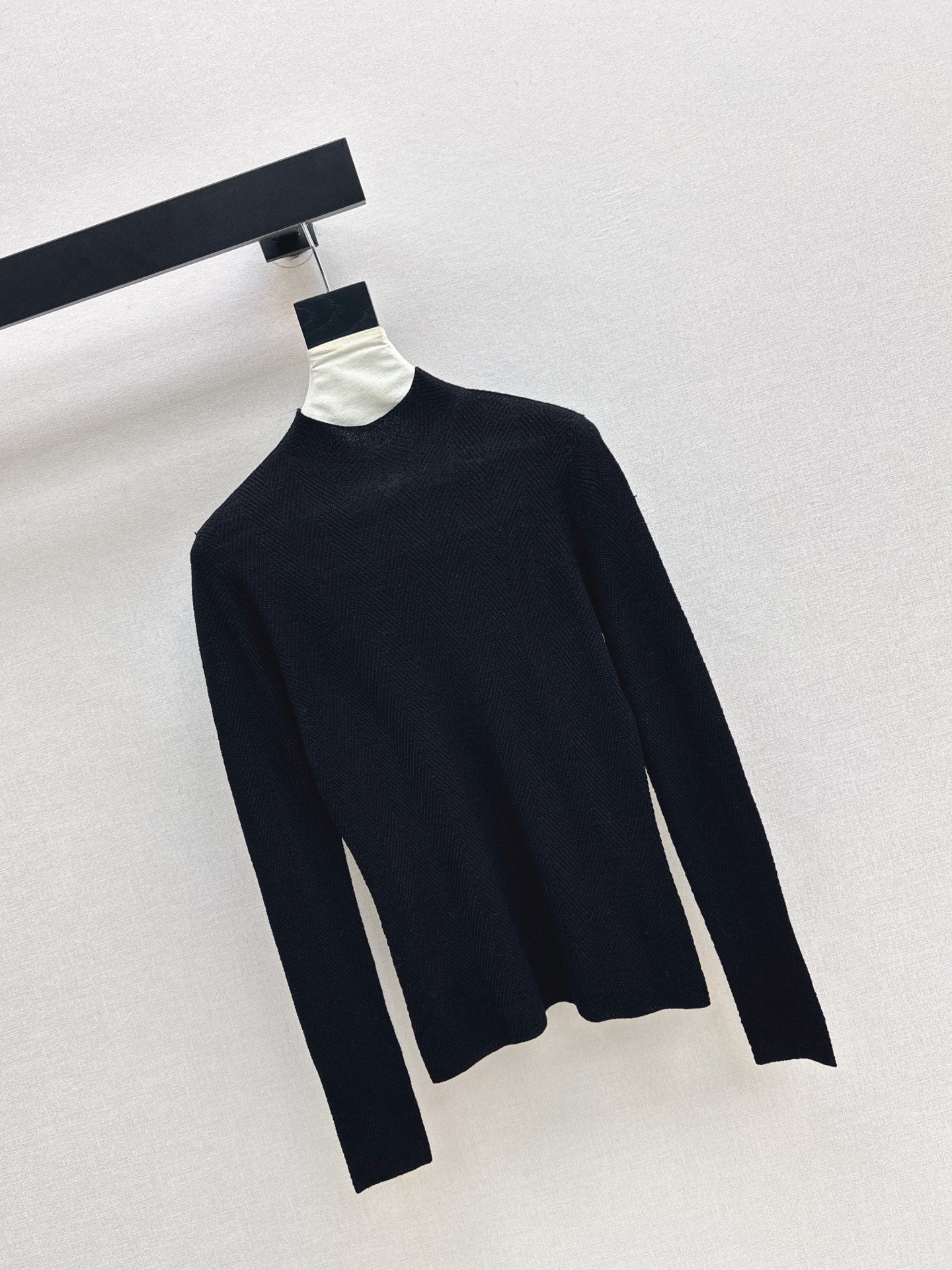 Loro NEW Turtleneck bottoming shirt
