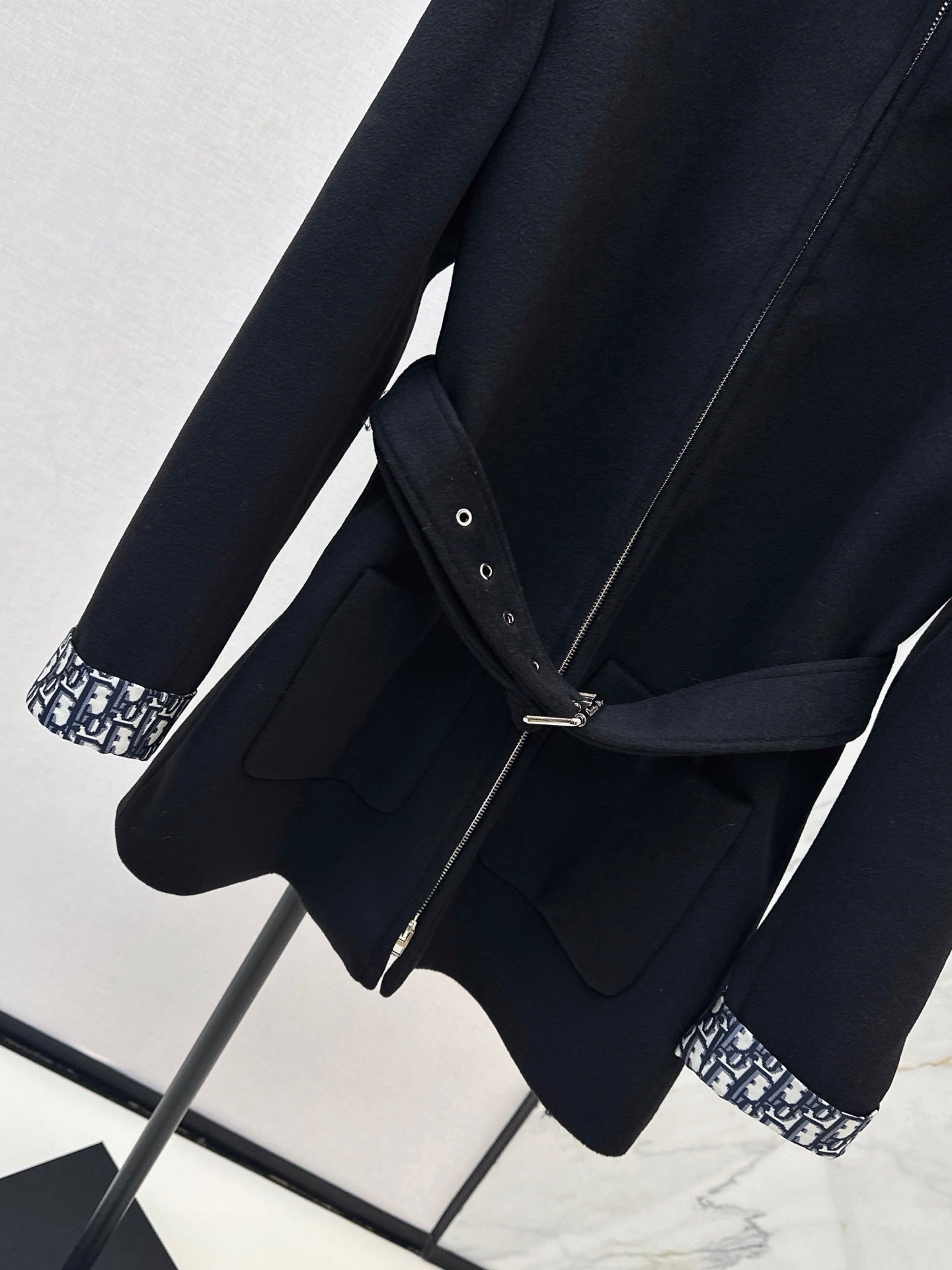 CD NEW hooded jacket