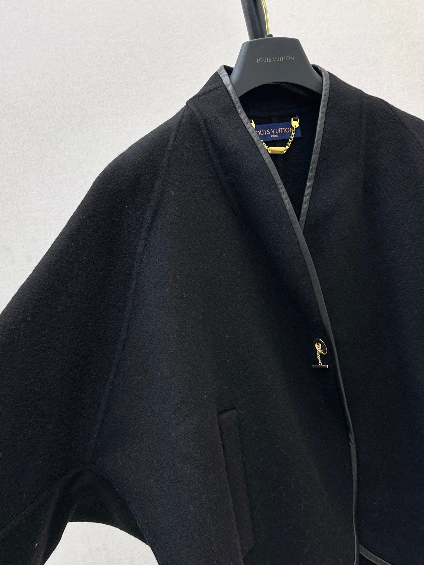 Louis NEW Woolen cape coat