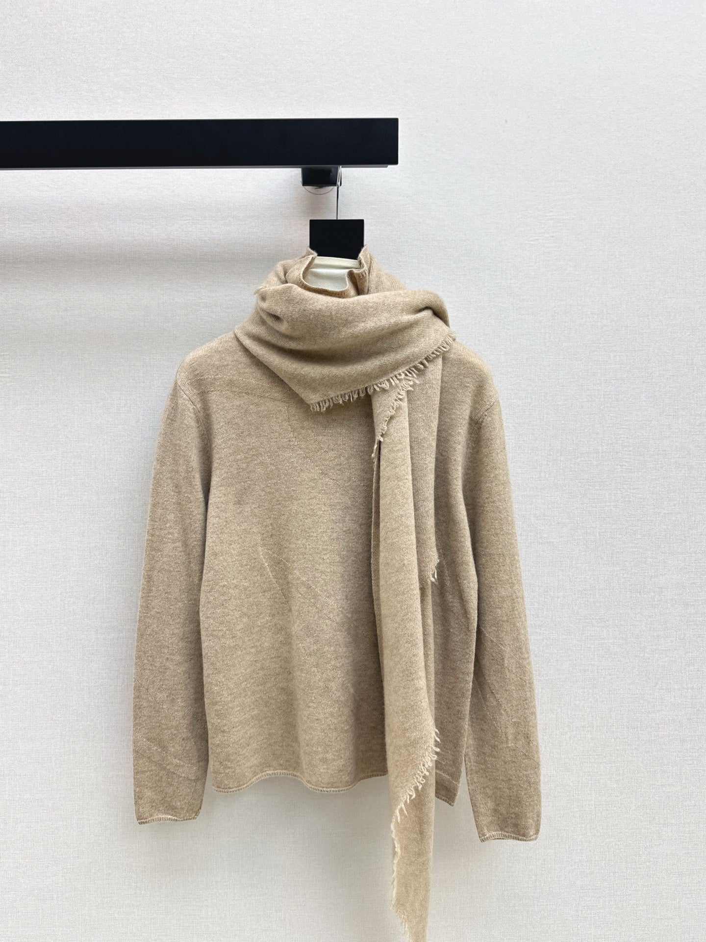 Loro NEW Cashmere sweater and shawl set