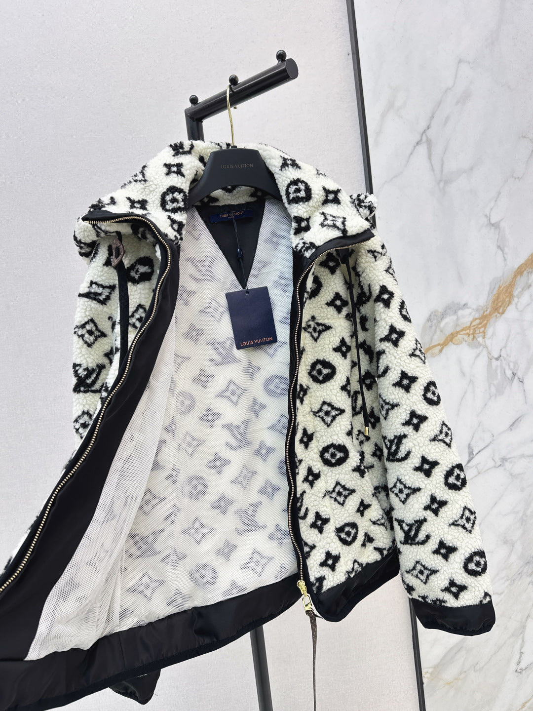 Louis NEW Plush hooded jacket