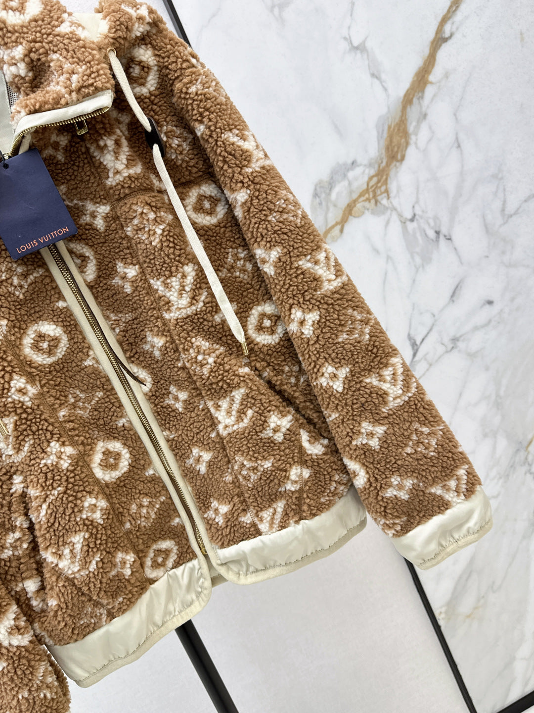 Louis NEW Plush hooded jacket