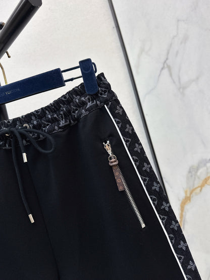 Louis NEW Straight-leg pants