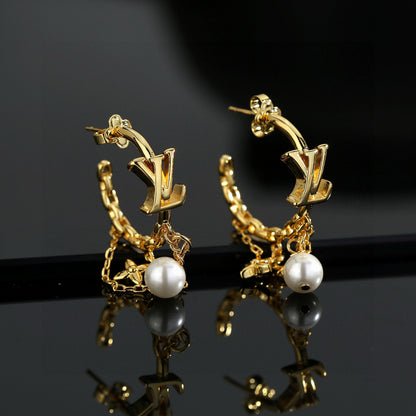 Louis New Pearl earrings