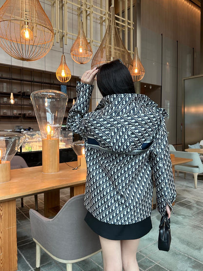 CD NEW Hooded jacket