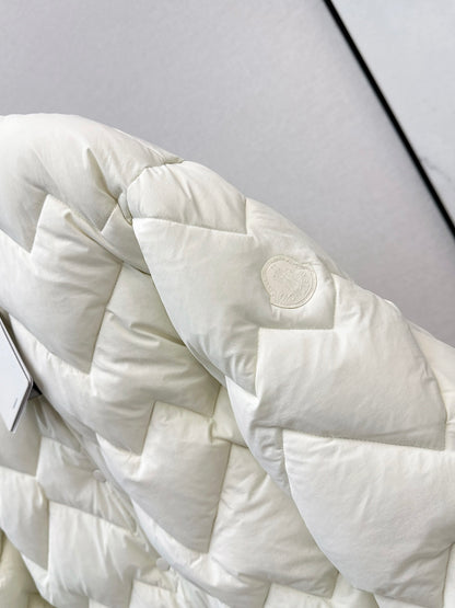 Monc NEW Down jacket