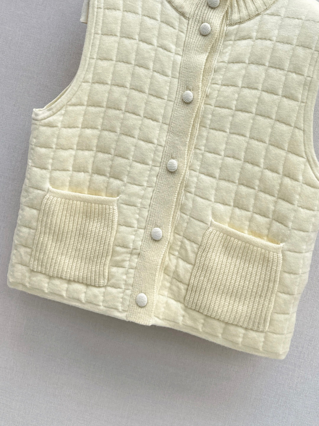Brune NEW Knitted vest