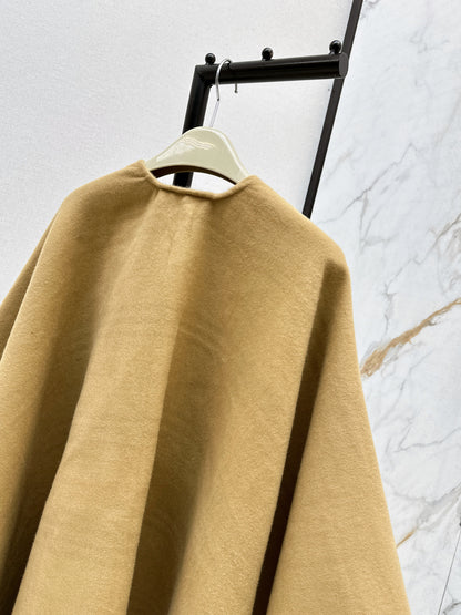 Bur NEW Reversible wool cape
