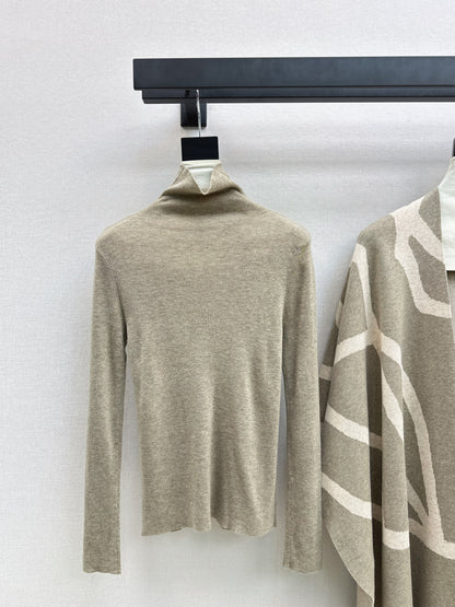 Max NEW knitted suit