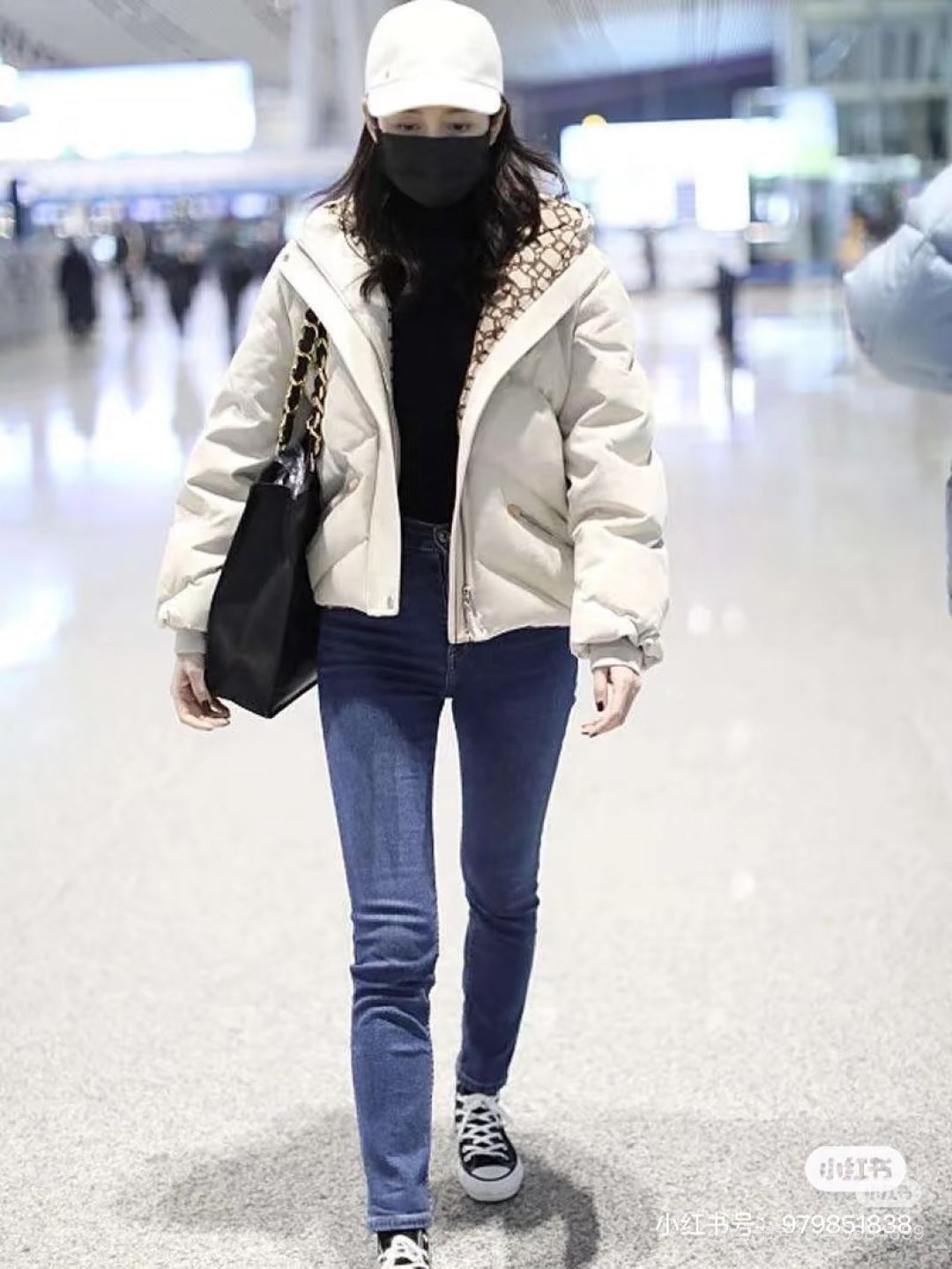 Herm NEW Down jacket