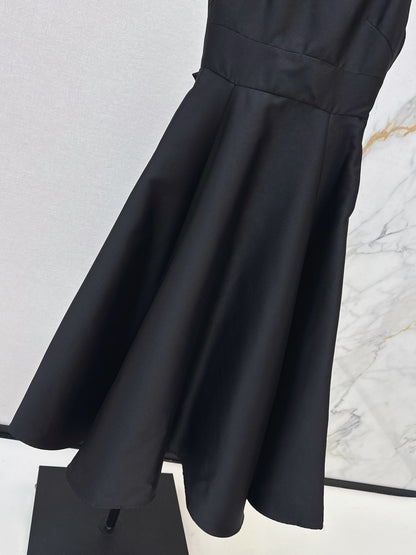 CD NEW sleeveless dress
