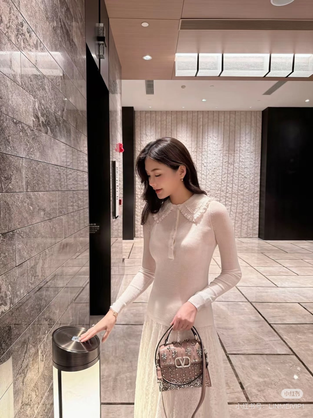 Cho1 NEW Lace Knit Sweater