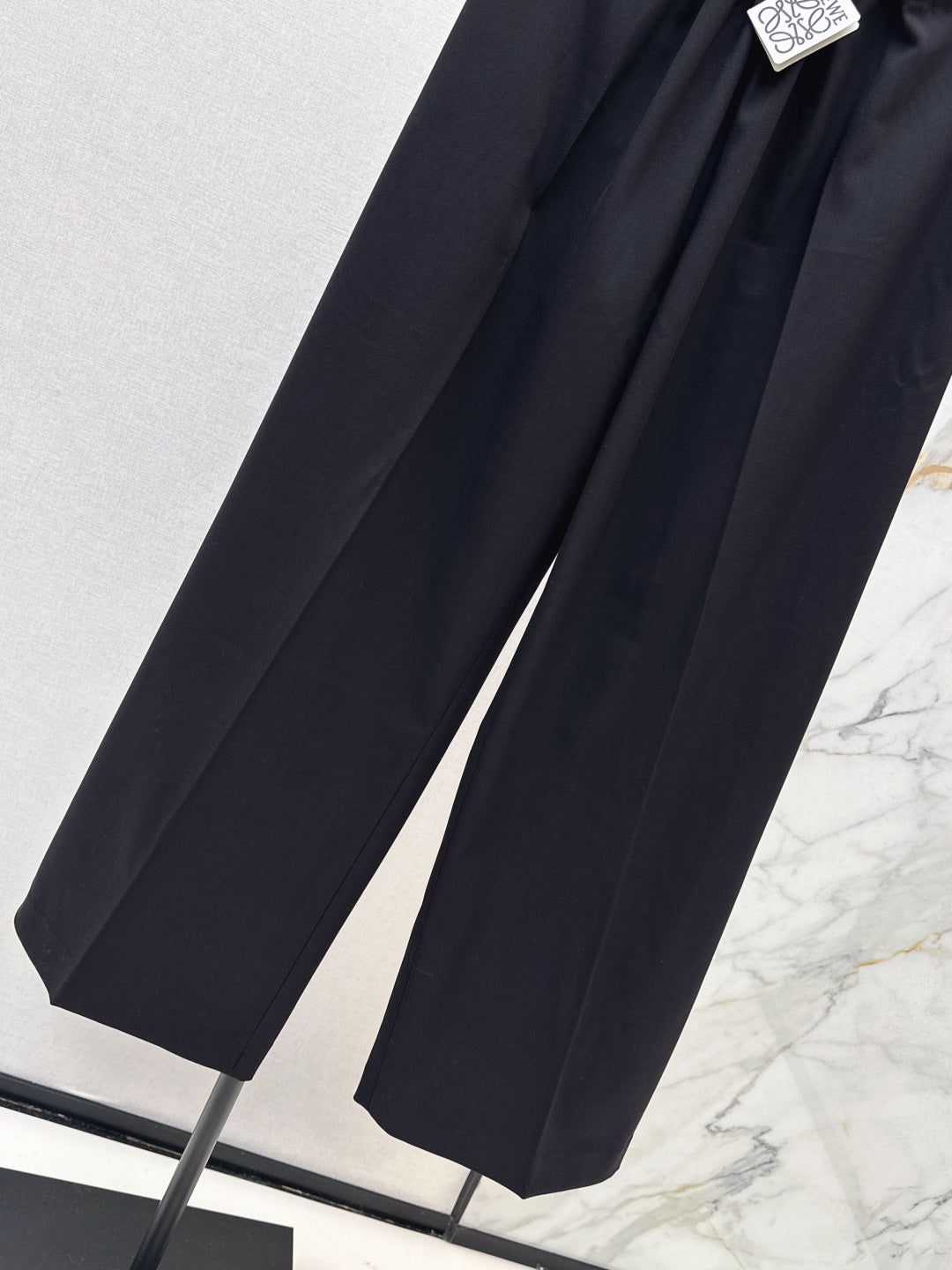 Loe NEW Straight-leg pants