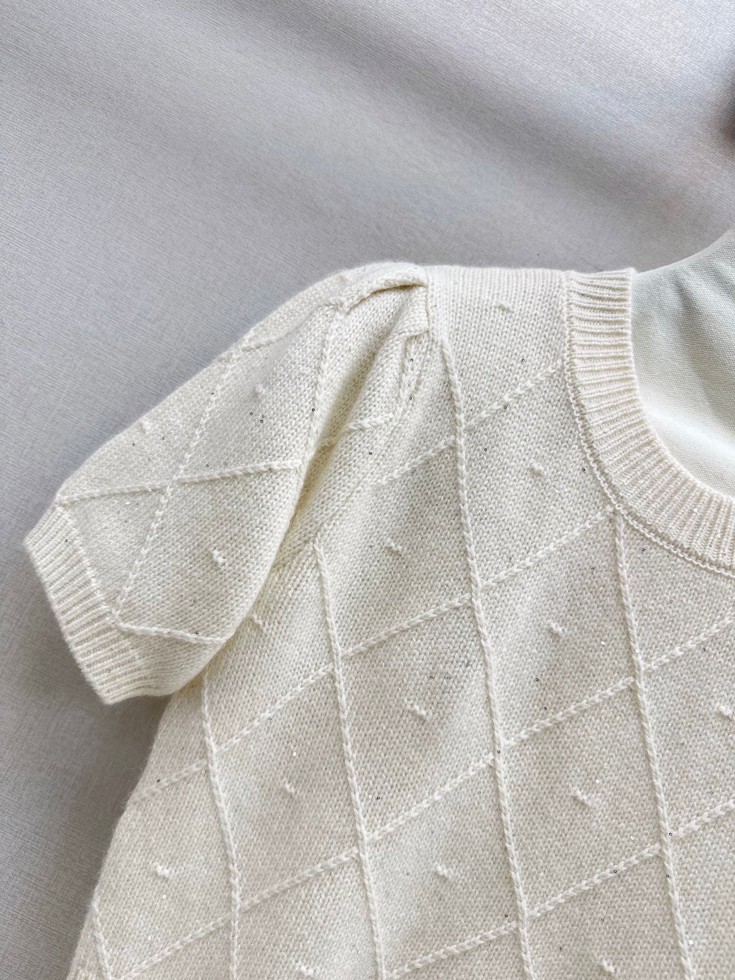 Brun NEW Plaid sweater