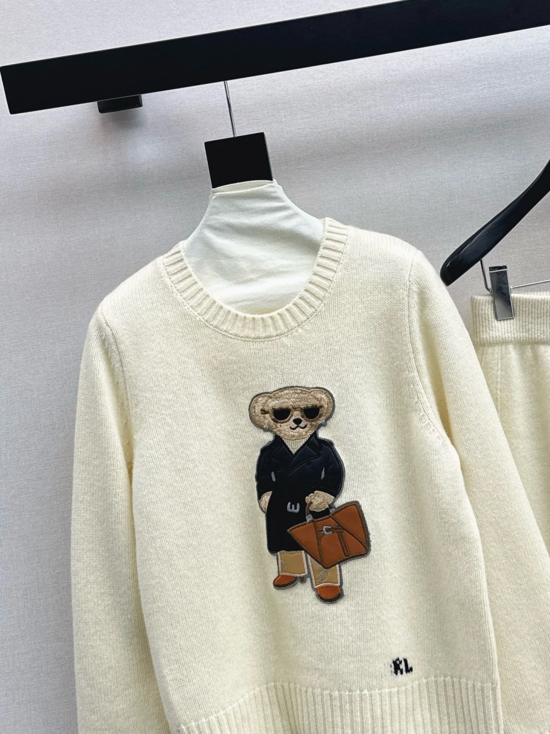 Ral NEW Sweater and straight-leg pants set