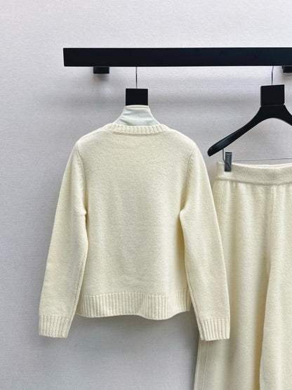 Ral NEW Sweater and straight-leg pants set