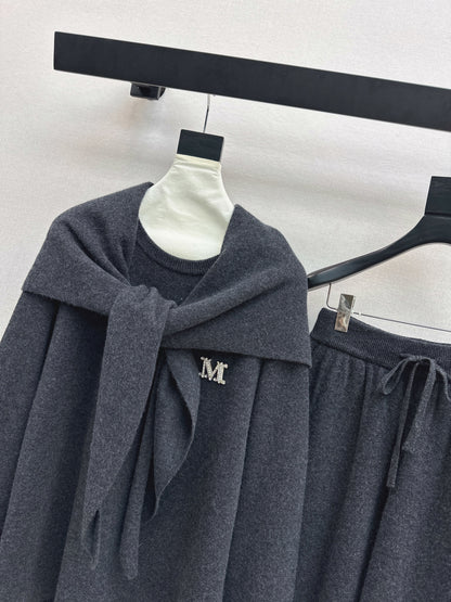 Max NEW Wool three-piece set